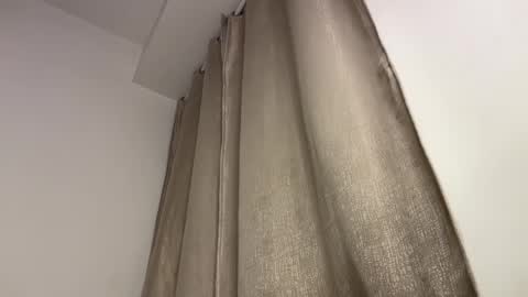 Snapshot of latinella chatting on February 25, 10:04 am Hi - online show from February 25, 10:04 am