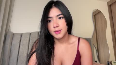 Snapshot of latinella chatting on September 10, 6:02 am Hi - online show from September 10, 6:02 am