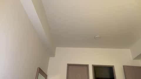 Snapshot of latinella chatting on October 30, 7:43 am Hi - online show from October 30, 7:43 am