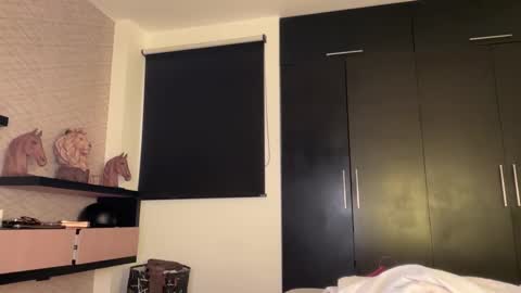 Hi -  online show from December 18, 2:50 am