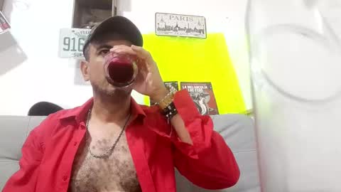 Snapshot of latinmartin254 chatting on September 9, 1:38 am latinmartin254 online show from September 9, 1:38 am