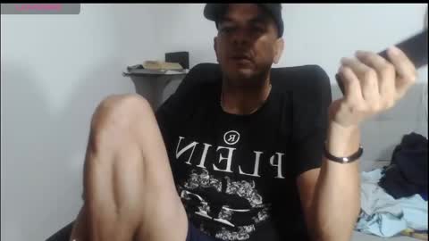 latinmartin254 online show from May 3, 3:45 am