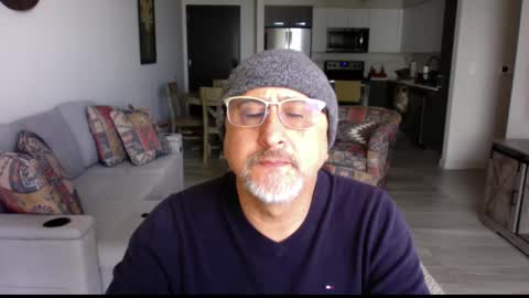 Snapshot of latinnous chatting on February 23, 5:29 pm QS - INDEPENDENT MODEL online show from February 23, 5:29 pm