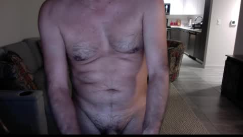 Snapshot of latinnous chatting on March 1, 11:47 pm QS - INDEPENDENT MODEL online show from March 1, 11:47 pm