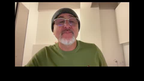 Snapshot of latinnous chatting on September 12, 2:11 am QS - INDEPENDENT MODEL online show from September 12, 2:11 am