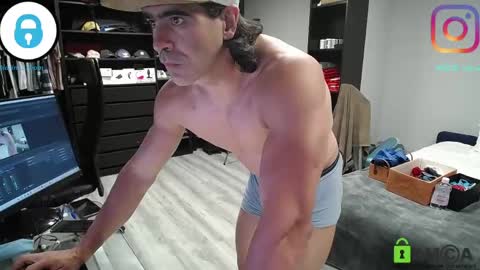 sam online show from April 27, 8:51 pm
