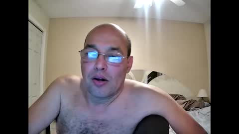 Snapshot of latinoinfla chatting on January 11, 2:52 am latinoinfla online show from January 11, 2:52 am