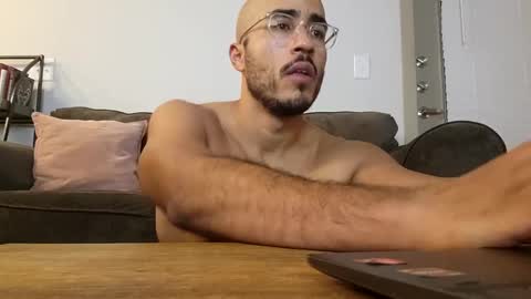 Snapshot of latinomixedbbc chatting on March 2, 2:19 am latinomixedbbc online show from March 2, 2:19 am