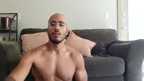 Snapshot of latinomixedbbc chatting on September 17, 3:46 pm latinomixedbbc online show from September 17, 3:46 pm