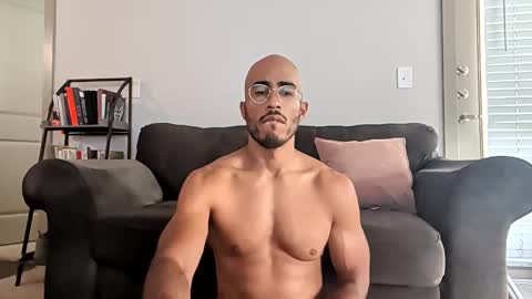 Snapshot of latinomixedbbc chatting on October 7, 2:36 pm latinomixedbbc online show from October 7, 2:36 pm