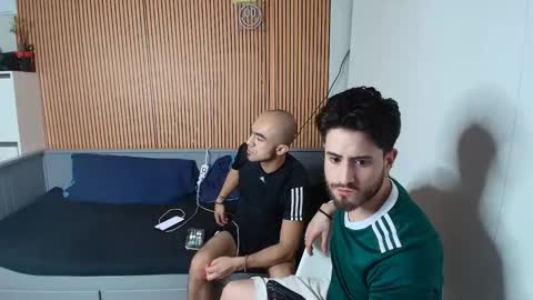 LATINOS online show from March 18, 5:10 am