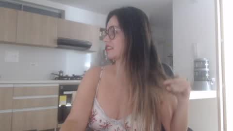 latinpaprika online show from July 31, 6:51 pm