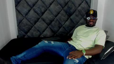 LEANDRO online show from September 27, 3:22 am