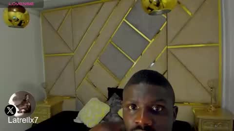 LEANDRO online show from November 15, 1:47 am