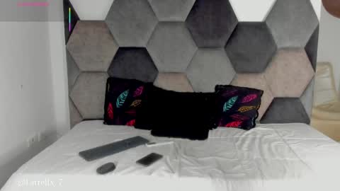 Snapshot of latrellx7 chatting on June 7, 3:32 am LEANDRO online show from June 7, 3:32 am