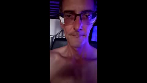 Snapshot of lattinus_longus_20 chatting on June 2, 6:43 pm Schwanzomat online show from June 2, 6:43 pm