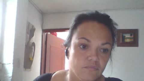 Laura online show from February 18, 1:29 pm