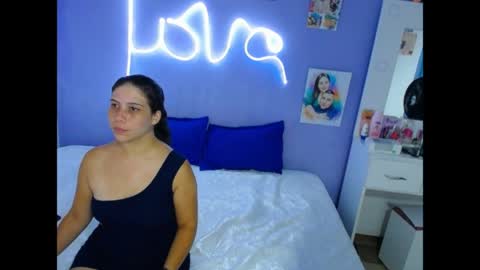 lau_zimmerman19 online show from May 1, 4:39 am
