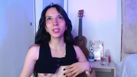 Laura online show from February 11, 4:50 am