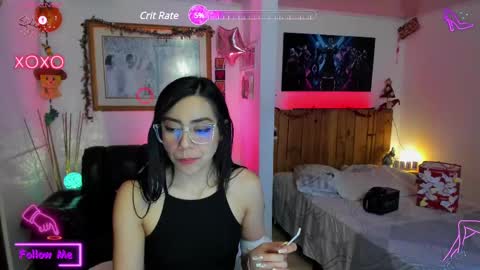 laujgray online show from February 15, 10:11 am