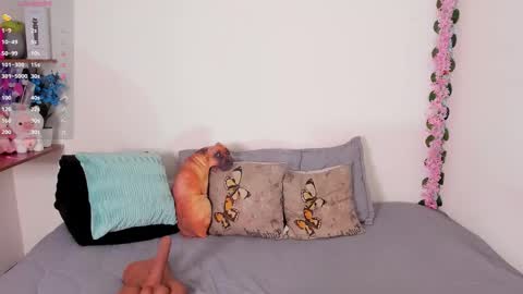 laura1__ online show from November 17, 10:59 pm