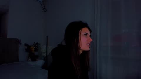 Laura online show from January 2, 6:07 am