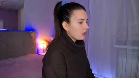 Laura online show from February 20, 6:37 am