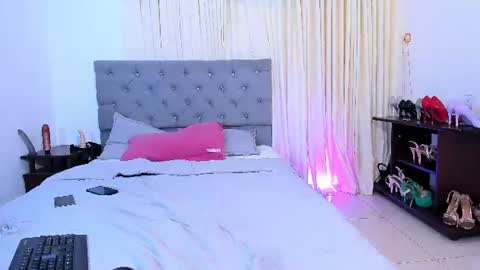   online show from June 10, 2:45 am