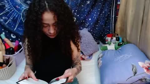  Wen  online show from December 12, 7:26 pm