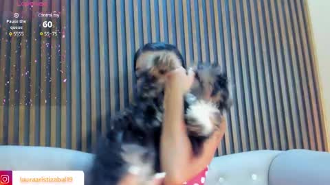 Laura online show from February 1, 7:44 pm