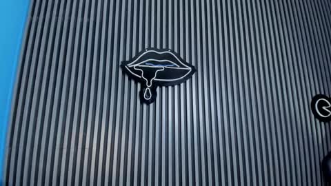 Laura online show from February 20, 6:57 pm