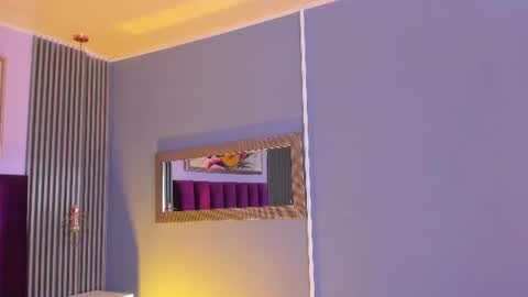 Snapshot of laura_aristizabal_19 chatting on July 28, 7:39 pm Laura online show from July 28, 7:39 pm