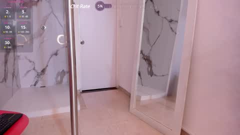 Snapshot of laura_bonnet_ chatting on February 24, 7:44 am Laura Bonnet  online show from February 24, 7:44 am