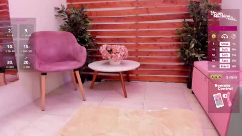 Snapshot of laura_bonnet_ chatting on September 16, 2:07 pm Laura Bonnet  online show from September 16, 2:07 pm