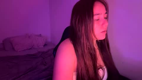 laura online show from March 9, 1:53 am