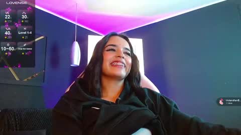 Snapshot of laura_hentai chatting on February 13, 5:33 pm Laura online show from February 13, 5:33 pm