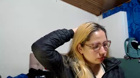 LARA online show from March 20, 5:12 am