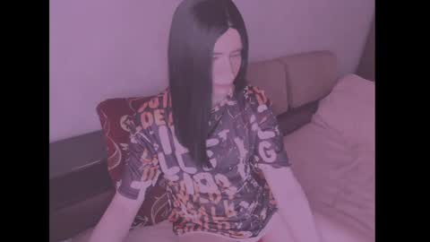laura_night_byte online show from April 28, 6:07 am