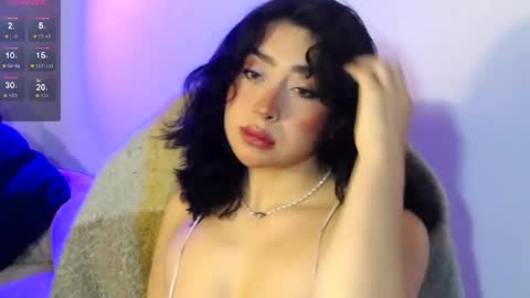 laura_pink01 online show from October 2, 2:18 am