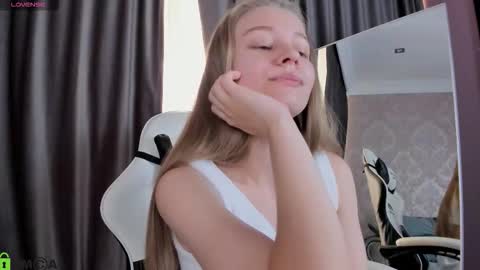 Laura online show from September 14, 10:14 am