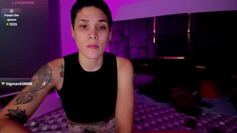 Snapshot of laura_r23 chatting on March 7, 6:02 am Laura Rose online show from March 7, 6:02 am