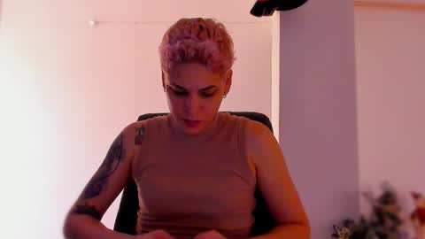 Laura Rose online show from December 21, 7:43 pm