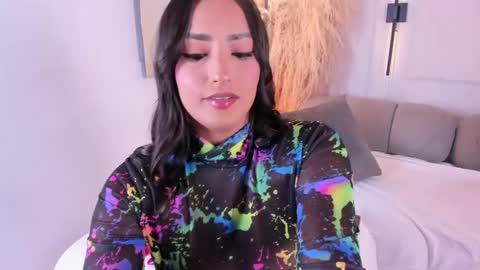Snapshot of lauracarther chatting on June 6, 5:39 pm LauraCarther online show from June 6, 5:39 pm