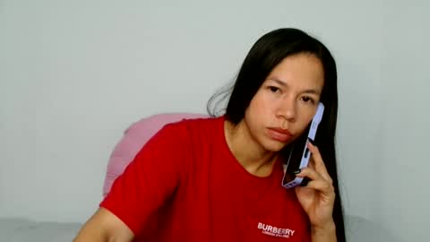 Snapshot of lauracb_ chatting on June 9, 5:13 pm lauracb online show from June 9, 5:13 pm