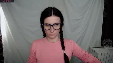 Laura online show from January 21, 3:21 pm