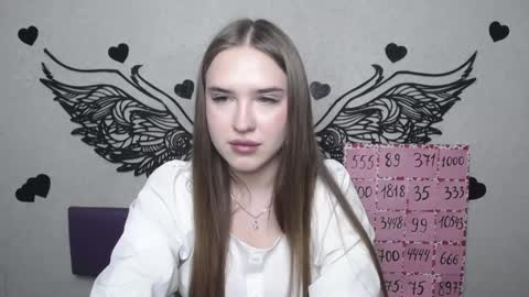 LauraHlot online show from April 16, 5:58 pm