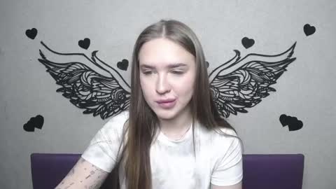 LauraHlot online show from April 24, 5:48 pm