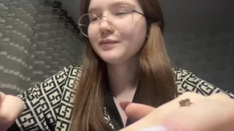 Karen online show from March 17, 8:56 pm