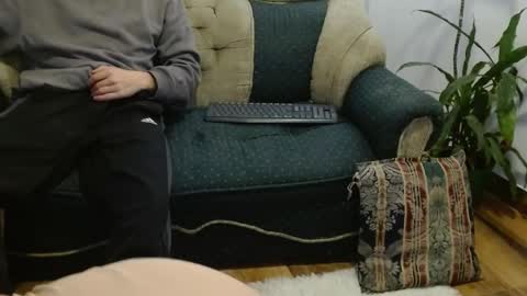 Snapshot of lauralei_01 chatting on February 20, 3:34 am Laura and Phillipe SEE YOU AGAIN ON JANUARY 12 2025 HAPPY NEW YEAR online show from February 20, 3:34 am