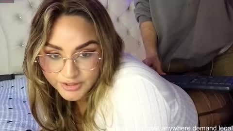 Snapshot of lauralei_01 chatting on September 12, 7:03 pm Laura and Phillipe SEE YOU AGAIN ON JANUARY 12 2025 HAPPY NEW YEAR online show from September 12, 7:03 pm